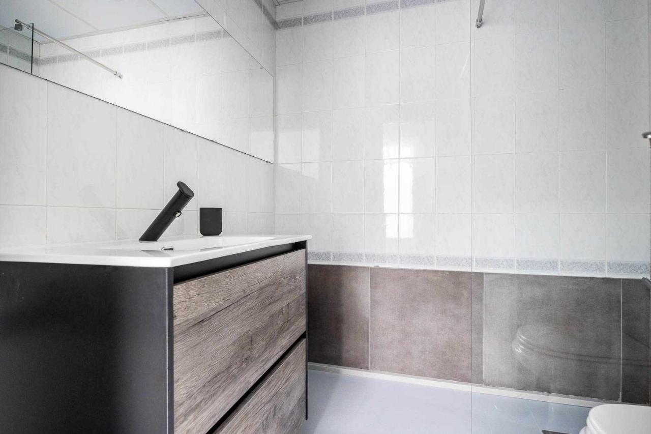 Appartamento Comfy Away Siviglia Esterno foto