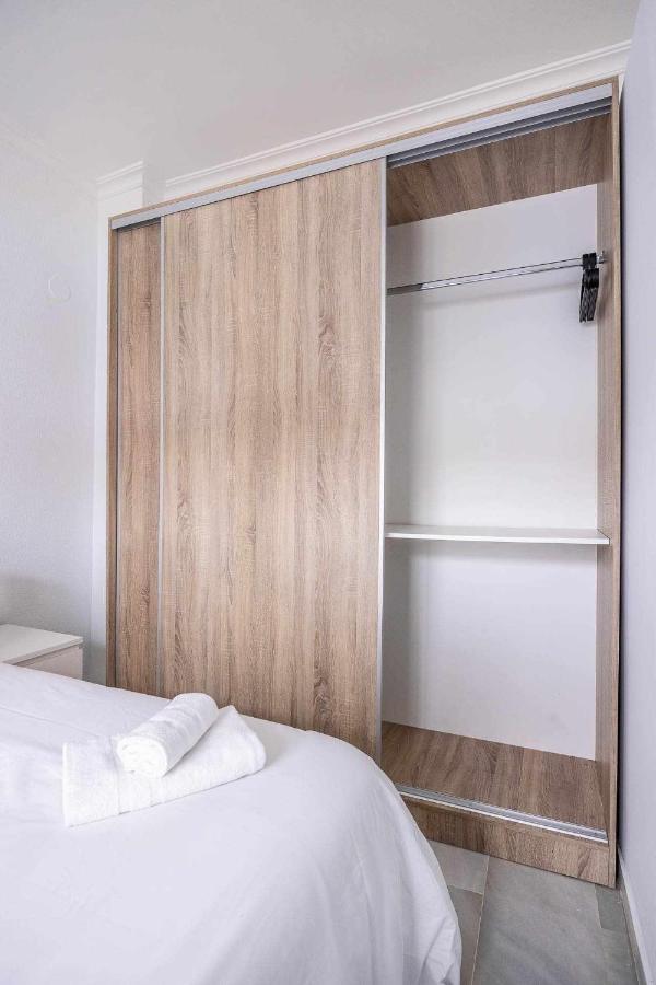Appartamento Comfy Away Siviglia Esterno foto