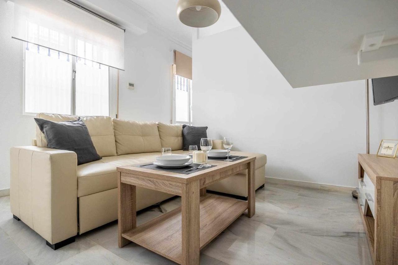 Appartamento Comfy Away Siviglia Esterno foto